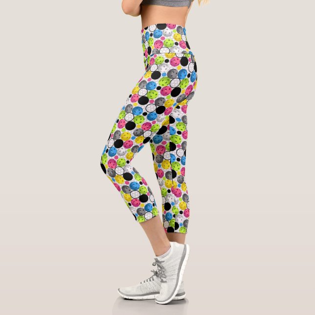 Leggings Capri Colorido patrón de baloncesto deportivo divertido (Izquierda)