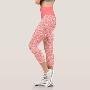 Leggings Capri Corazones concéntricos abstractos coral y blanco