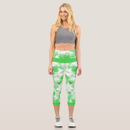 Leggings Capri Corazones flotantes en verde