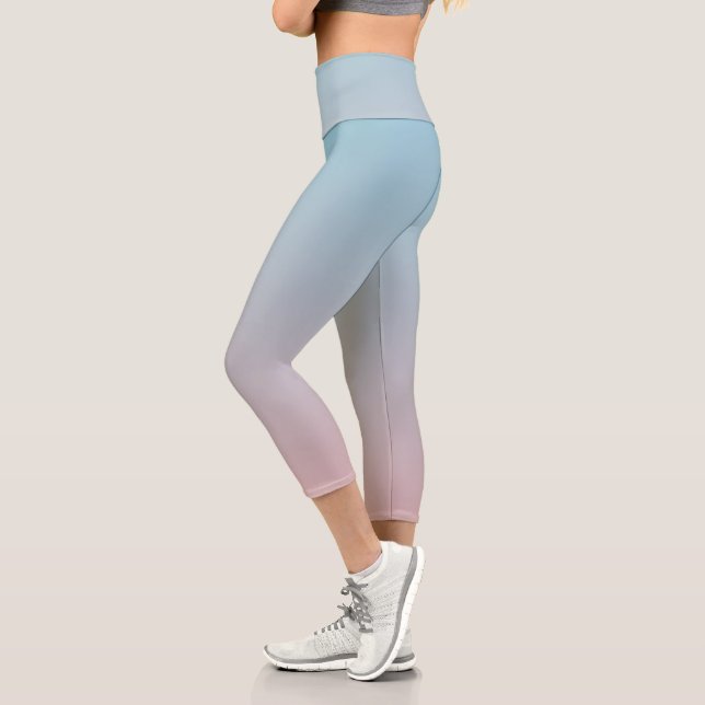 Leggings Capri Deporte elegante azul y degradado rosa (Izquierda)