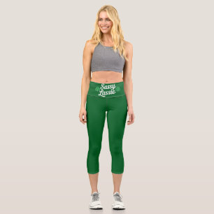 Leggings Capri Día de San Patricio Sassy Lassie Divertido Irlandé
