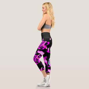 Leggings Capri Diseñador de arte gráfico morado y negro brillante