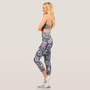 Leggings Capri diseño de fichas de MahJongg en azul oscuro