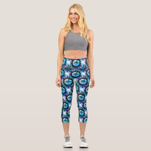 Leggings Capri Elegancia mística en estilo urbano contemporáneo
