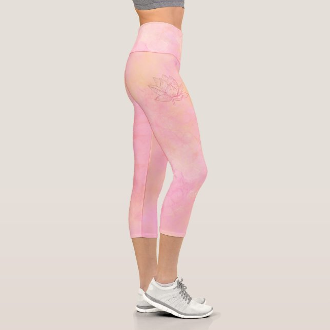 Leggings Capri Elegante Ilustracion de flores Lotus rosa claro (Derecha)
