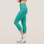 Leggings Capri Elevar el diseño con un fondo verde<br><div class="desc">Mejore su diseño gráfico con un fondo verde y un borde blanco para obtener un aspecto minimalista,  creativo y elegante. Explorar el contraste de colores para un toque moderno</div>