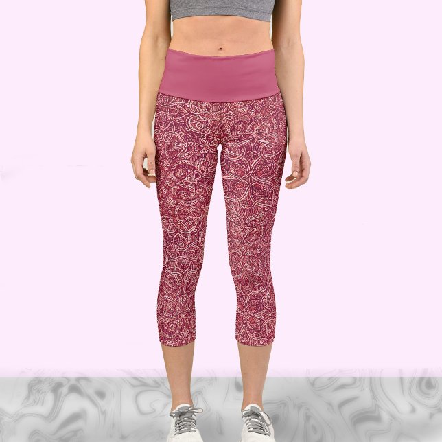 Leggings Capri Entrenamiento de yoga rojo y blanco (Subido por el creador)