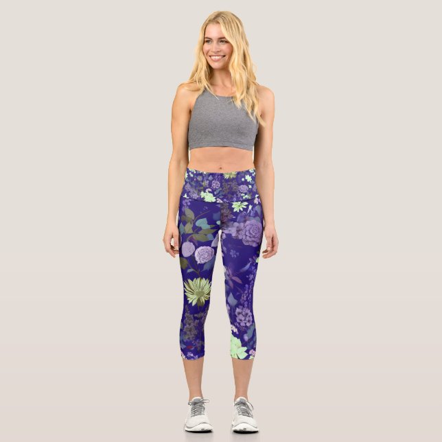Leggings Capri Flores con un ambiente elegante y fascinante (Anverso)