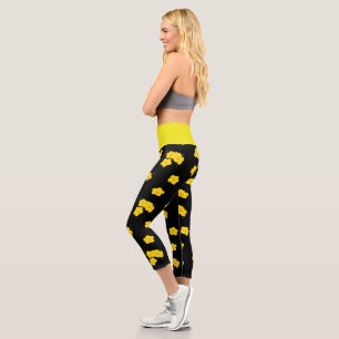 Leggings Capri Flores de hibiscus floral negra amarillo tropical
