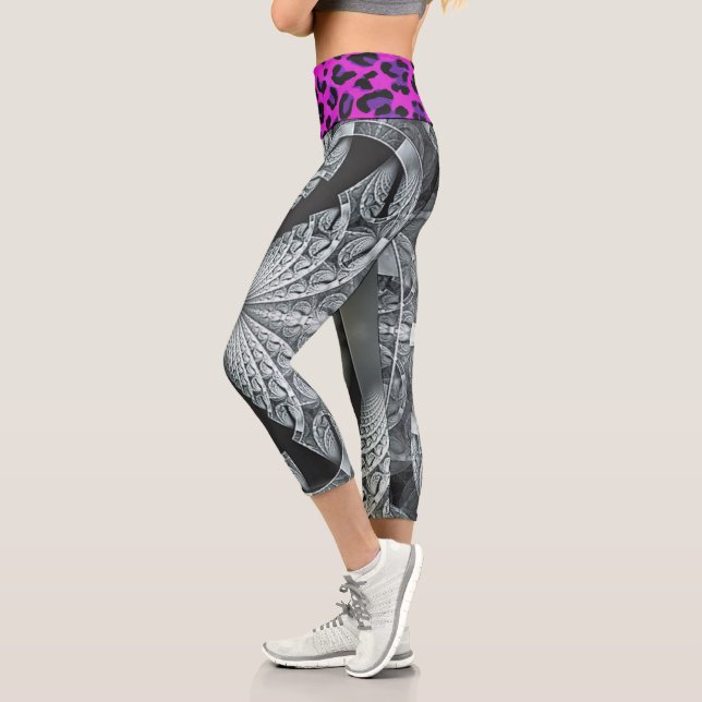 Leggings Capri Fractal Y Púrpura (Izquierda)
