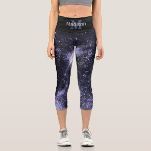 Leggings Capri Galaxia abstracta violeta peri negra Monograma