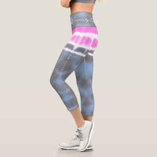 Leggings Capri Giro de tinte rosa blanco y azul en el estilo