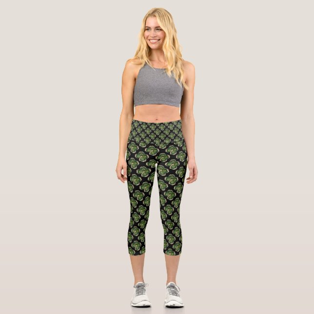 Leggings Capri Gold Saint Patrick Shamrock Jewel con Perlas (Anverso)