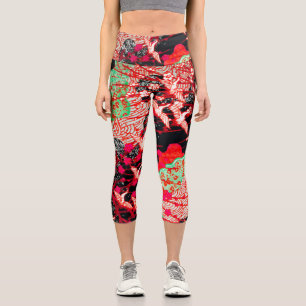 Leggings Capri GRÁFICAS VOLADORAS CON FLORES DE PRIMAVERA DE colo