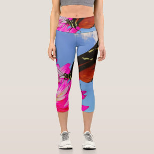 Leggings Capri Heliconio eclipsa mariposa en la Dahlia rosa