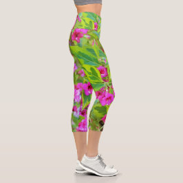Leggings Capri Hermosa Weigela verde con flores de Crimson