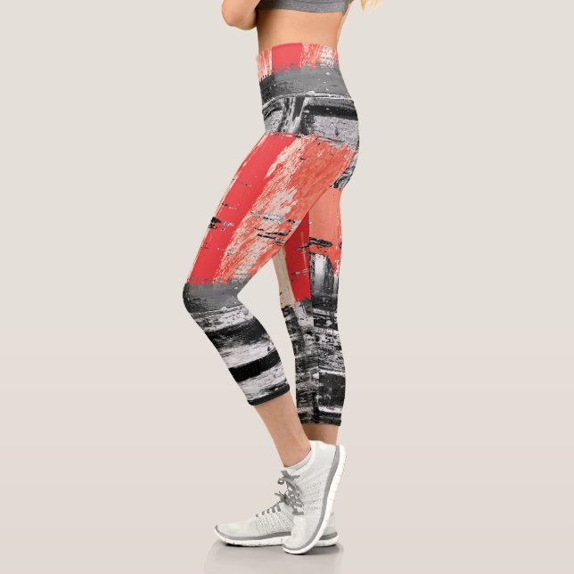 Leggings Capri High Waisted Capris – Red Pulse Abstract Design (Izquierda)