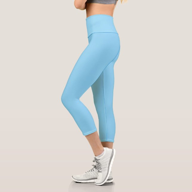 Leggings Capri High Waisted Yoga Capris, Baby Blue All Around  (Izquierda)