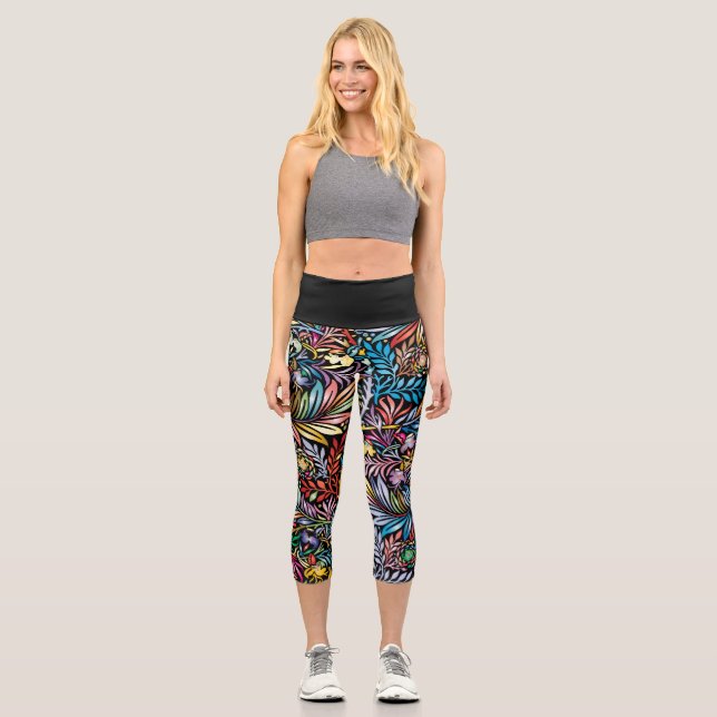 Leggings Capri Hoja de Arcoíris sobre Negro (Anverso)