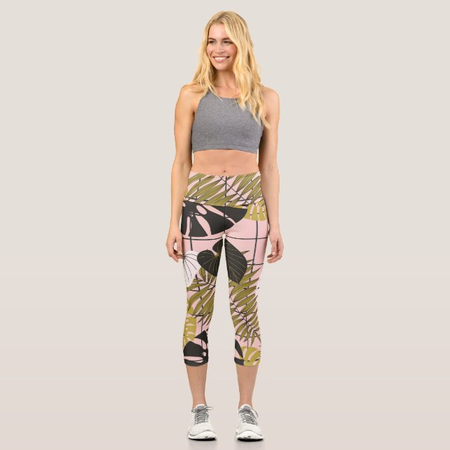 Leggings Capri Hojas tropicales, flores, patrón pintado a mano. (Anverso)