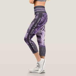 Leggings Capri Hojas tropicales moradas purpurina y cita elegante