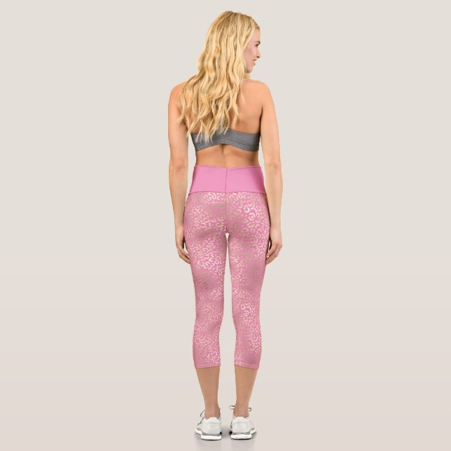 Leggings Capri Impresión de leopardo dorado rosado (Reverso)