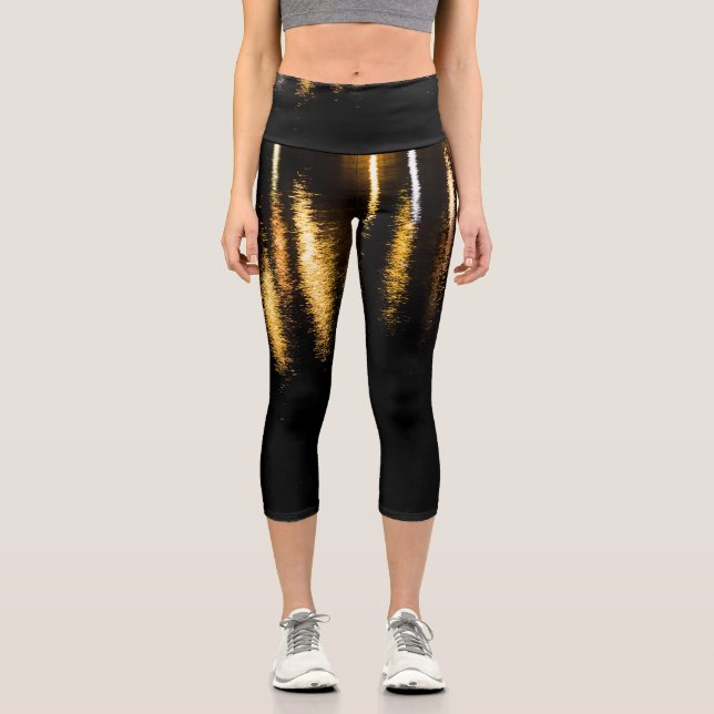 Leggings Capri Lámparas nocturnas abstractas reflejo dorado brill (Anverso)