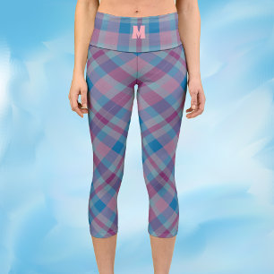 Leggings Capri Leggencias capri en monograma azul y violeta