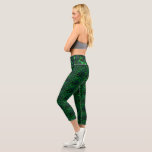 Leggings Capri Leggencias de la ciudad de Neuron #2<br><div class="desc">¡Este patrón de neuronas es realmente llamativo! ¡Es una forma divertida y divertida de vestir la decoración, los regalos, las prendas de vestir y los objetos domésticos para los amantes de la ciencia! Visita mi tienda para ver más artículos de patrón e ideas de regalo, o combina artículos para crear...</div>