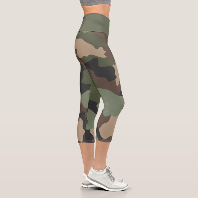 Leggings Capri Letreras capri del patrón de camuflaje de bosques (Derecha)