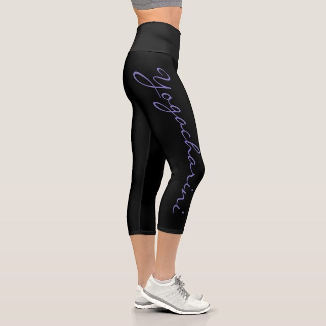 Leggings Capri ¡Letreras de moda de Yogacharini! (Derecha)