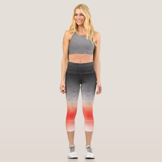 Leggings Capri Leyendas de color rojo degradado a naranja gris