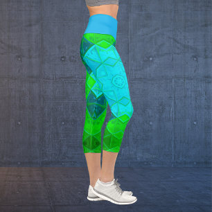 Leggings Capri Leyendas verdes y azules de la plaza Kaleidoscope 
