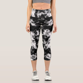 Leggings Capri Llamadas del triángulo brillante blanco negro y el