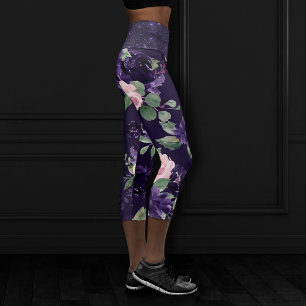 Leggings Capri Lush Blossom Patrón de rosa morado oscuro y rosa