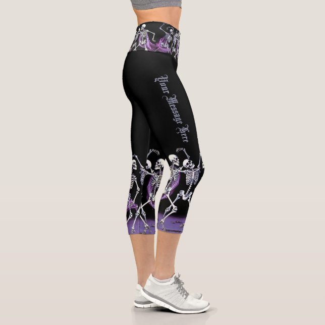 Leggings Capri Macabre victoriano bailando esqueletos Halloween (Derecha)