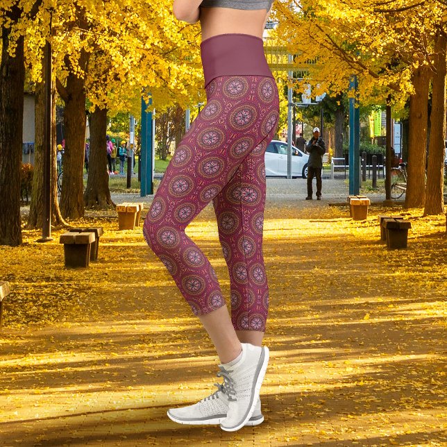 Leggings Capri Mándala Magenta (Mandala Magenta Capri Leggings)