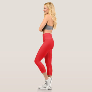 Leggings Capri Mejora tu banner de sitio web con fondo rojo