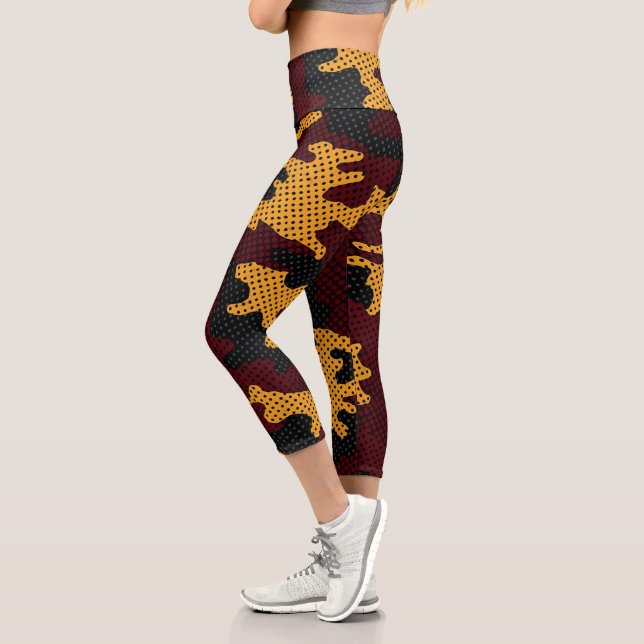 Leggings Capri Missouri Black & Gold Tiger Camo Printed (Izquierda)