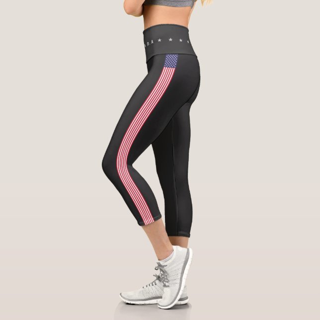 Leggings Capri Moderno 4 de julio nombre de bandera estadounidens (Izquierda)