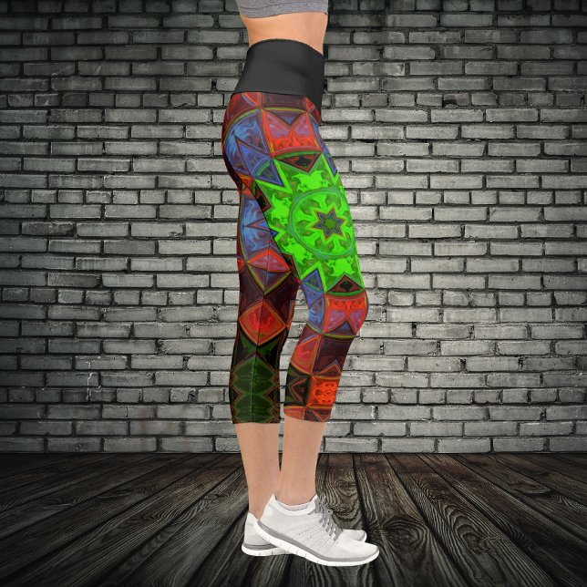 Leggings Capri Mosaico Kaleidoscope Flor Verde Azul y Pierna Roja (Subido por el creador)