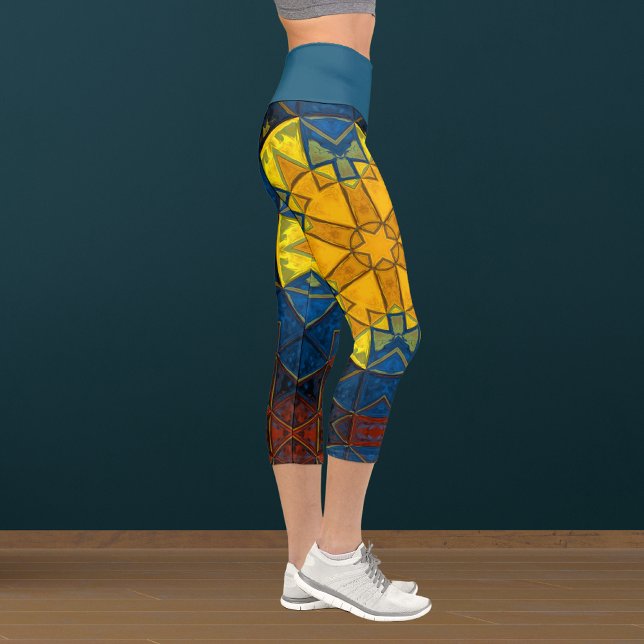 Leggings Capri Mosaico Mandala Flor amarillo azul y rojo (Subido por el creador)
