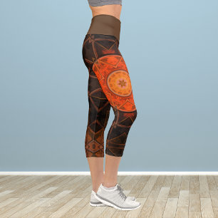 Leggings Capri Naranja de flores Mosaic Kaleidoscope y leyenda ma