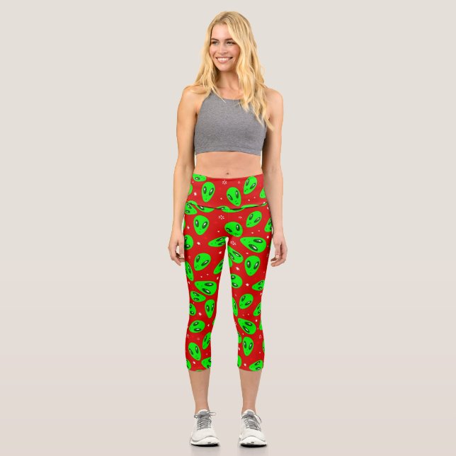 Leggings Capri navidades feos estrellas rojas alienígenas (Anverso)