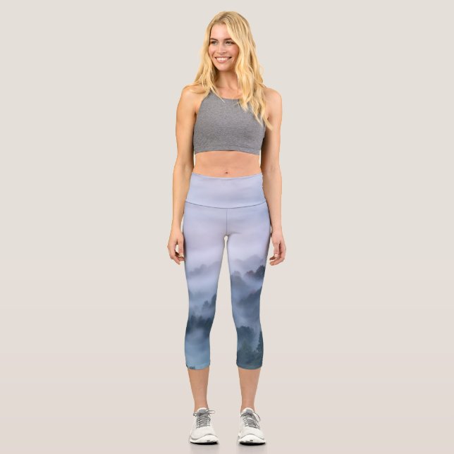 Leggings Capri Niebla matutina por los árboles (Anverso)