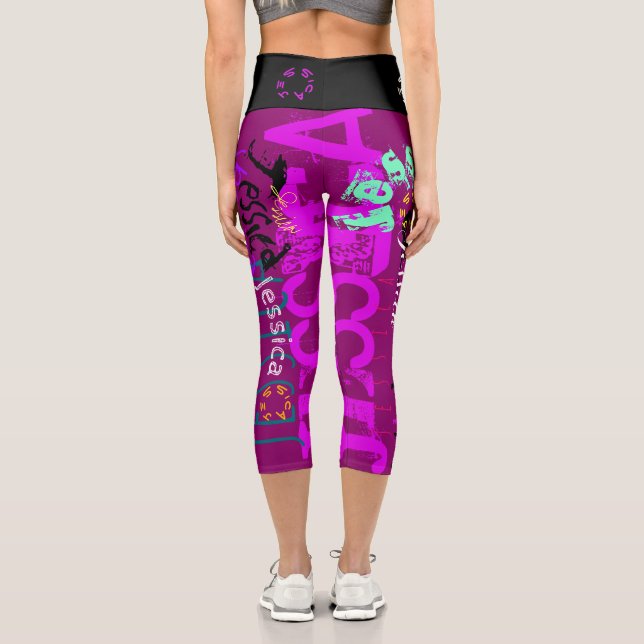 Leggings Capri Nombre repetitivo personalizado para 7 Elegir colo (Reverso )