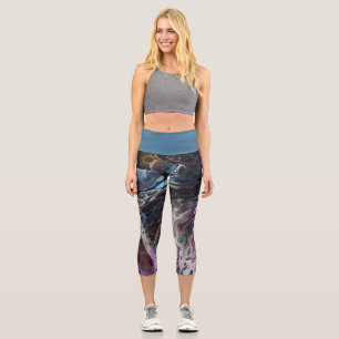 Leggings Capri Olas de movimiento, acero azul con púrpura