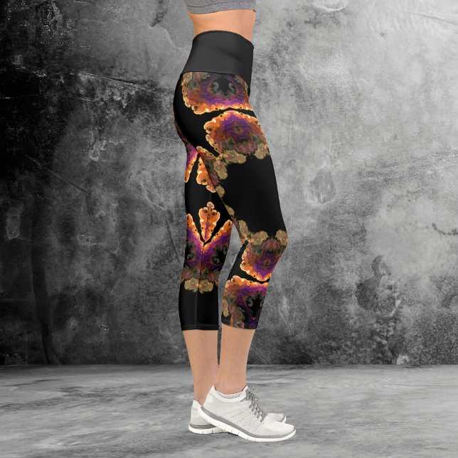 Leggings Capri Oro negro hippie psicodélico y garras moradas (Subido por el creador)