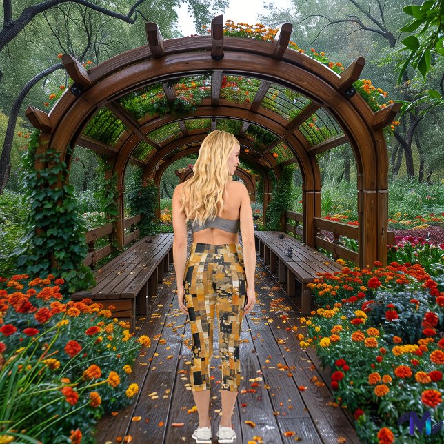 Leggings Capri Parcheado Dorado: Patrón Geométrico Lujoso (Subido por el creador)