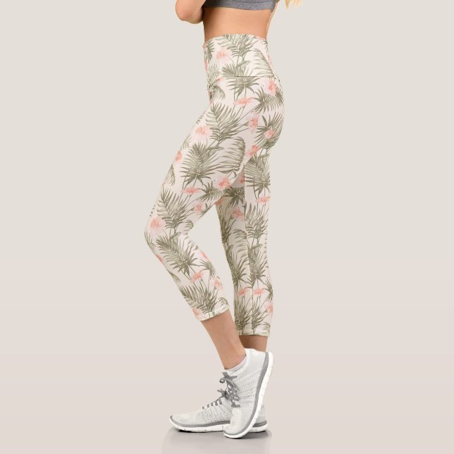Leggings Capri Patrón de árbol de palmas hisbiscus tropical (Izquierda)